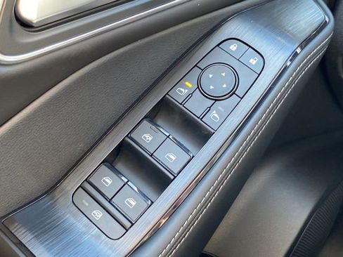 New 2026 Nissan Rogue Platinum image 21