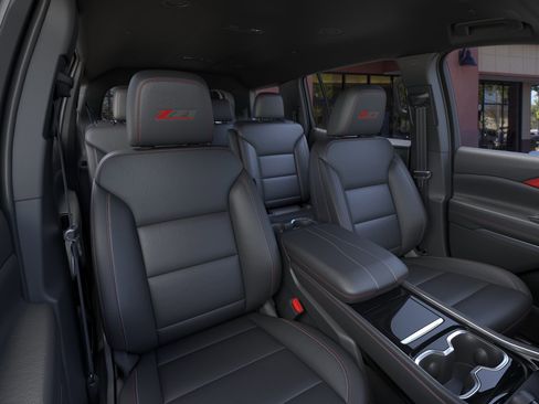 New 2026 Chevrolet Traverse Z71 AWD/4WD image 16