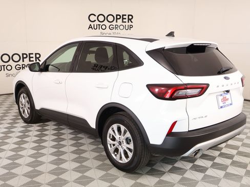 Used 2025 Ford Escape Active FWD image 21