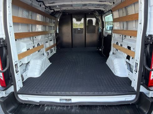 Used 2024 Ford Transit 250 Low Roof w/ Exterior Upgrade Package RWD image 11