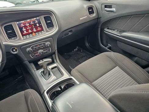 Used 2021 Dodge Charger SXT w/ Driver Convenience Group image 34