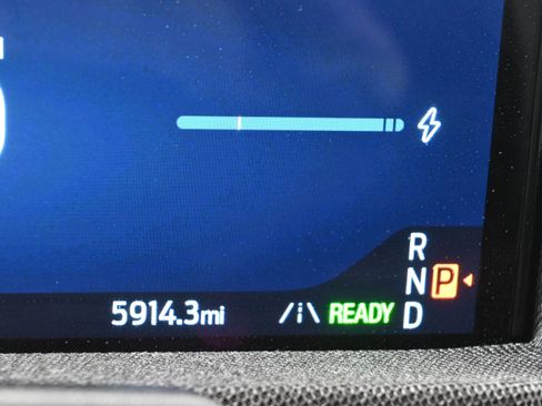 Used 2025 Ford Mustang Mach-E Premium image 21