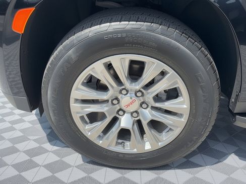 Used 2023 GMC Yukon XL Denali RWD image 13