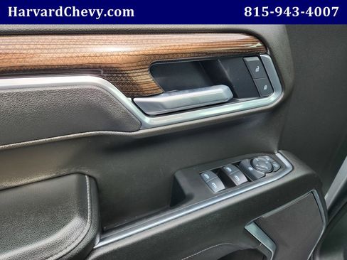 Used 2025 Chevrolet Silverado 1500 LT image 32