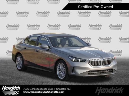 Certified 2025 BMW 530i xDrive w/ Premium Package image 1