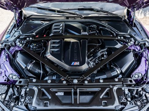 Used 2024 BMW M4 xDrive Competition w/ M Carbon Exterior Package AWD/4WD image 40
