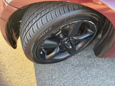 Used 2006 Nissan 350Z Touring w/ (N93) Cargo Convenience Pkg RWD image 15