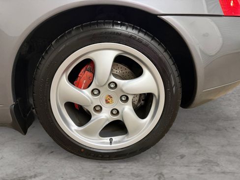 Used 2001 Porsche Boxster S RWD image 18