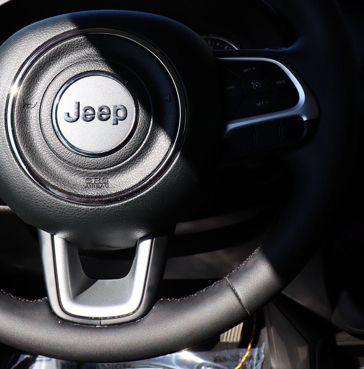 Used 2020 Jeep Renegade Latitude w/ Popular Equipment Group FWD image 54