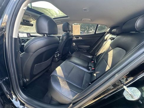 Used 2023 Kia Stinger GT2 AWD/4WD image 39