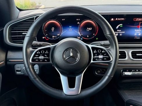 Used 2023 Mercedes-Benz GLE 350 4MATIC w/ Premium Package image 13