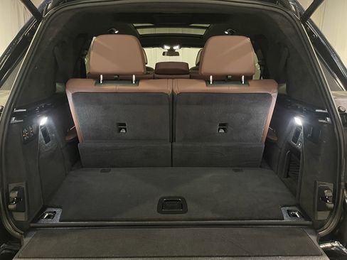 Certified 2022 BMW X7 xDrive40i w/ M Sport Package image 27