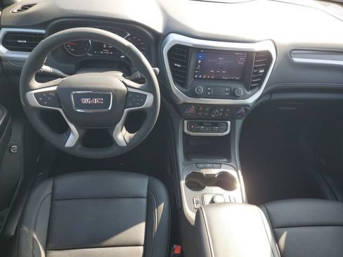 Certified 2023 GMC Acadia SLT AWD/4WD image 13