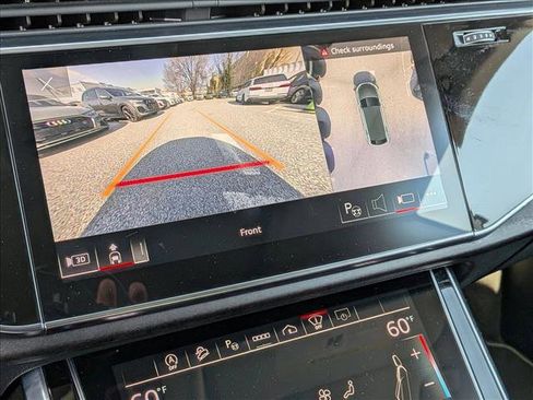 Used 2023 Audi Q8 Prestige w/ Prestige Package image 10