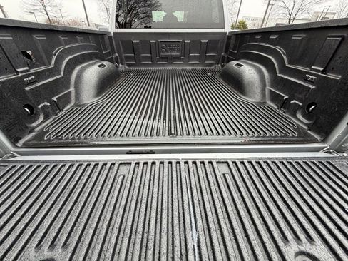 Used 2020 RAM 2500 Big Horn w/ Level 1 Equipment Group image 9