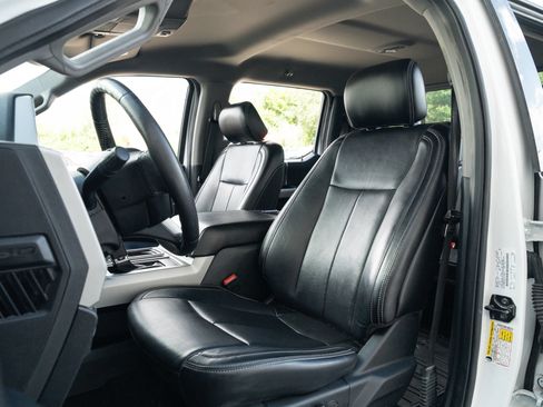 Used 2020 Ford F150 Lariat AWD/4WD image 16