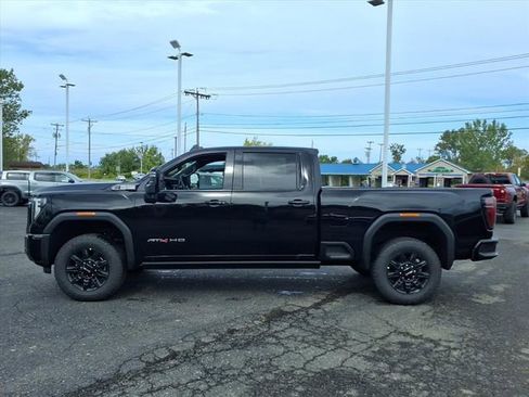 New 2026 GMC Sierra 2500 AT4 w/ AT4 Premium Plus Package image 2