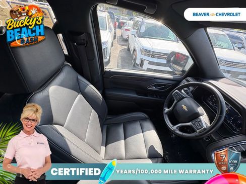 Used 2024 Chevrolet Suburban LT RWD image 25