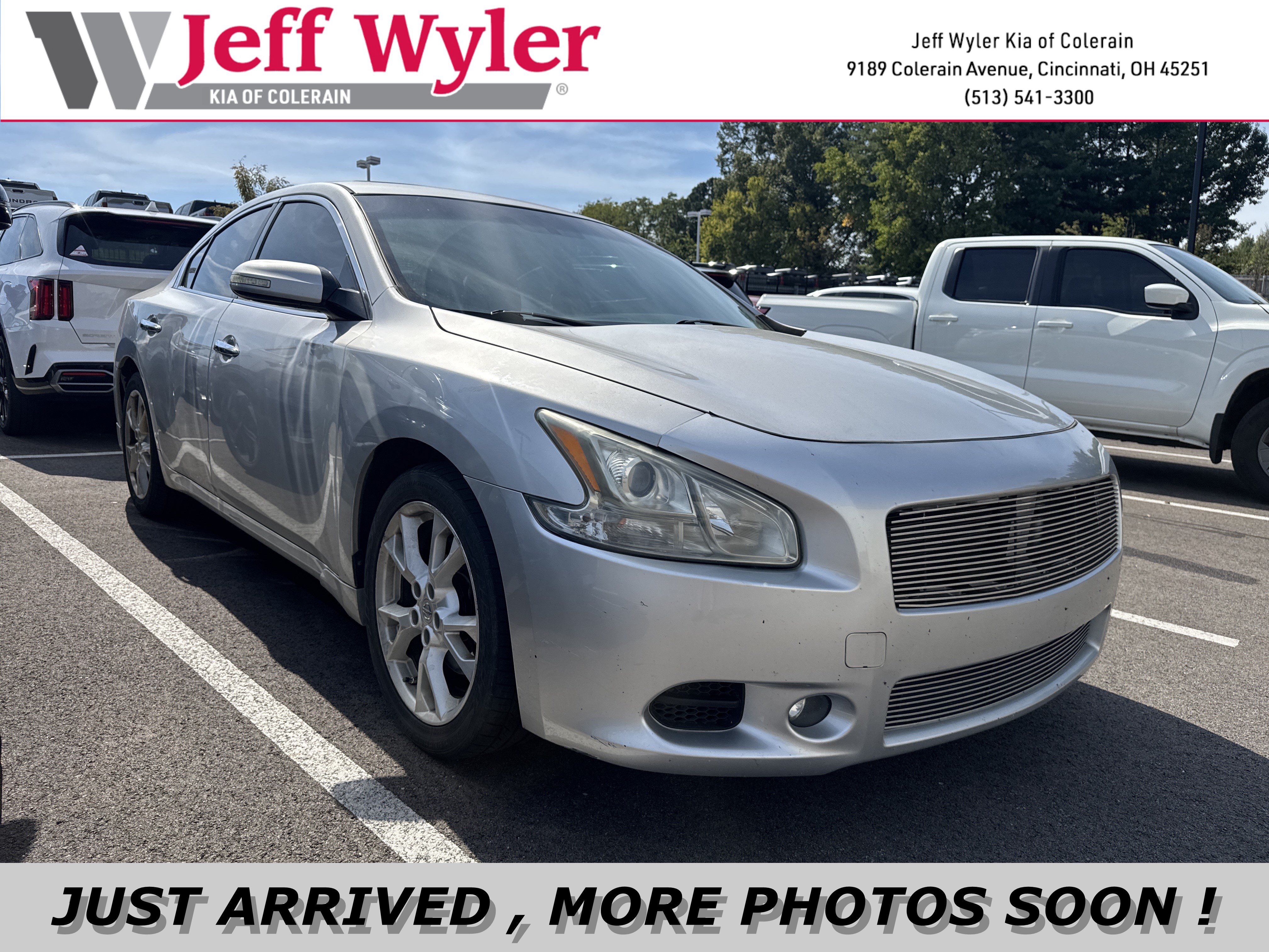 Used 2013 Nissan Maxima 3.5 SV w/ SV Value Pkg FWD image 1