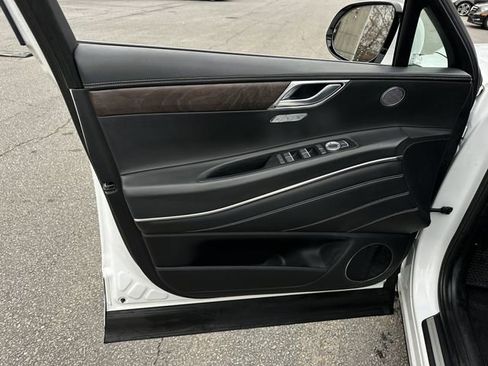 Used 2022 Genesis GV80 2.5T image 12