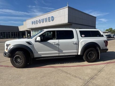 Used 2019 Ford F150 Raptor w/ Equipment Group 802A Luxury image 1