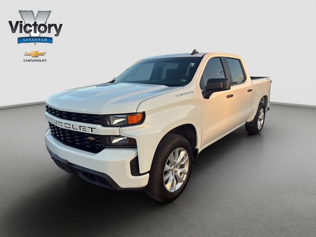 Used 2019 Chevrolet Silverado 1500 Custom w/ Custom Value Package AWD/4WD image 3
