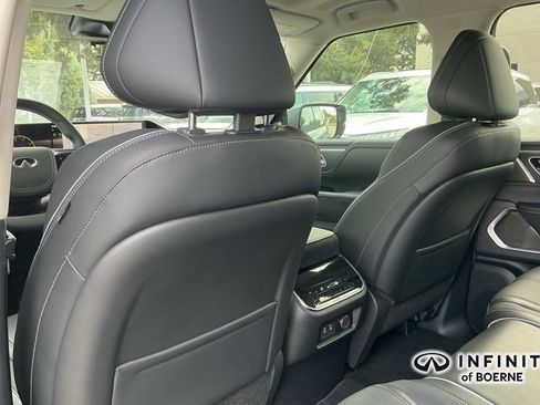 Certified 2025 INFINITI QX80 Sensory image 26