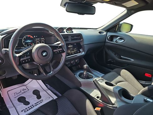 Used 2025 Nissan Z Sport w/ Floor Mat Package RWD image 10