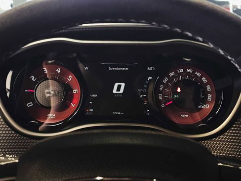 Used 2019 Dodge Challenger SRT Hellcat Redeye image 13