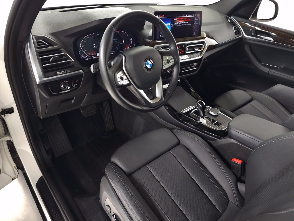 Used 2024 BMW X3 xDrive30i w/ Premium Package w/ZPA AWD/4WD image 16