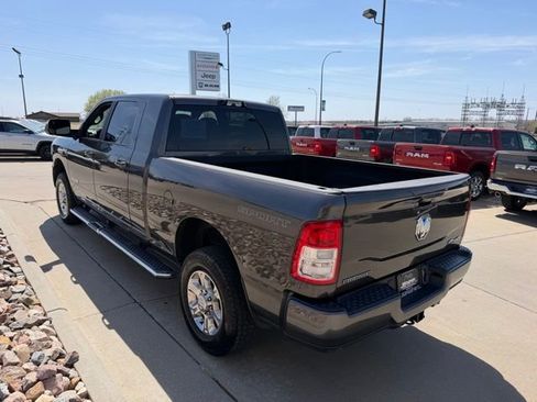 Used 2022 RAM 2500 Big Horn w/ Towing Technology Group B AWD/4WD image 8