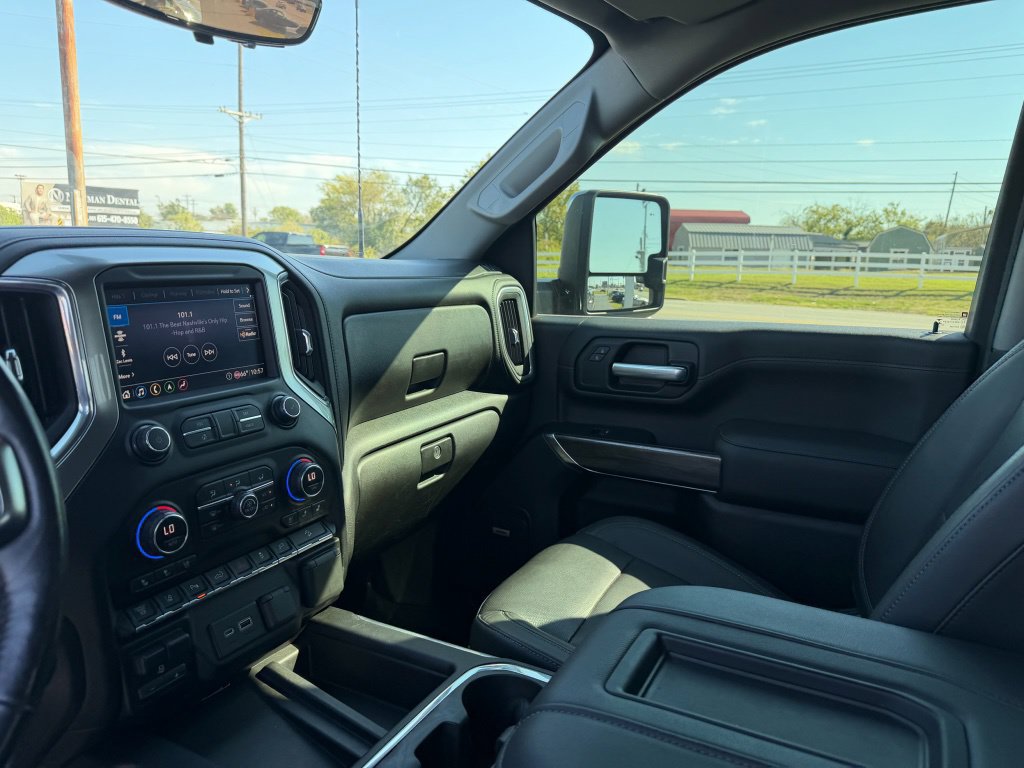 Used 2020 Chevrolet Silverado 2500 LTZ w/ LTZ Plus Package AWD/4WD image 13