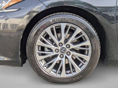 Certified 2021 Lexus ES 350 w/ Premium Package image 23