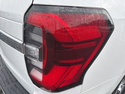 Used 2024 Ford Expedition Limited RWD image 14