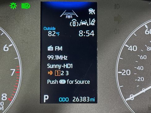 Used 2025 Toyota Corolla SE FWD image 14