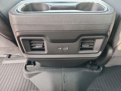 Used 2026 Chevrolet Silverado 1500 LT Trail Boss AWD/4WD image 2