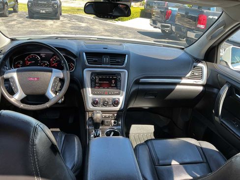 Used 2017 GMC Acadia Limited SLT AWD/4WD image 7