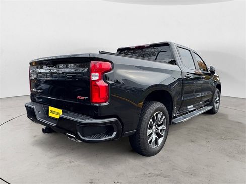 Used 2022 Chevrolet Silverado 1500 RST image 4