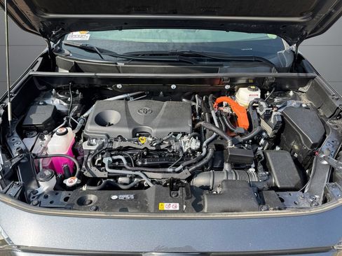 Certified 2024 Toyota RAV4 XLE AWD/4WD image 20