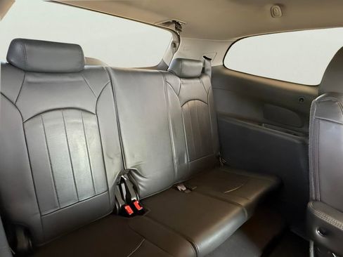 Used 2011 Buick Enclave CXL image 50