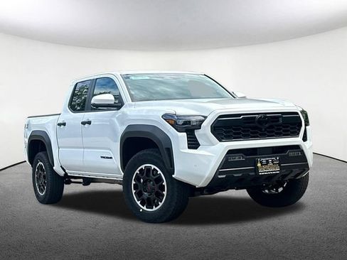 New 2026 Toyota Tacoma TRD Off-Road w/ TRD Off Road Premium Package AWD/4WD image 2