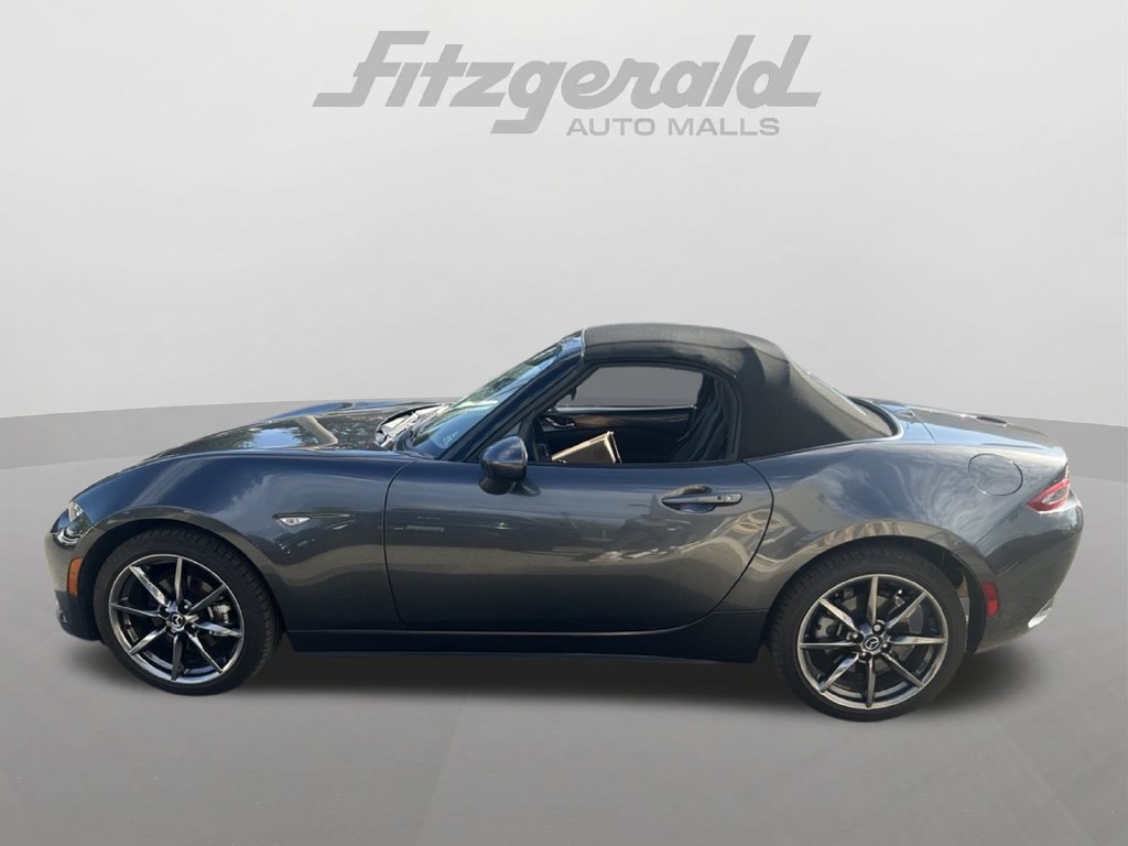 Used 2021 MAZDA MX-5 Miata Grand Touring RWD image 6