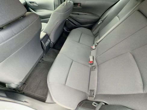 Used 2023 Toyota Corolla LE image 20