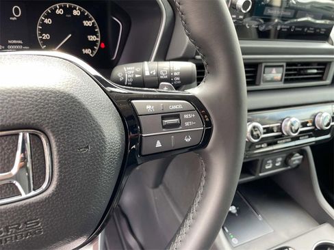 New 2025 Honda Pilot EX-L image 19