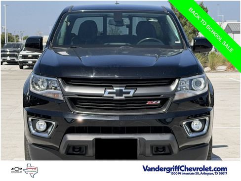 Used 2019 Chevrolet Colorado Z71 AWD/4WD image 7