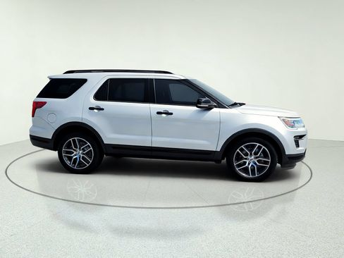 Used 2019 Ford Explorer Sport AWD/4WD image 10