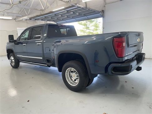 New 2026 Chevrolet Silverado 3500 High Country w/ High Country Premium Package image 8