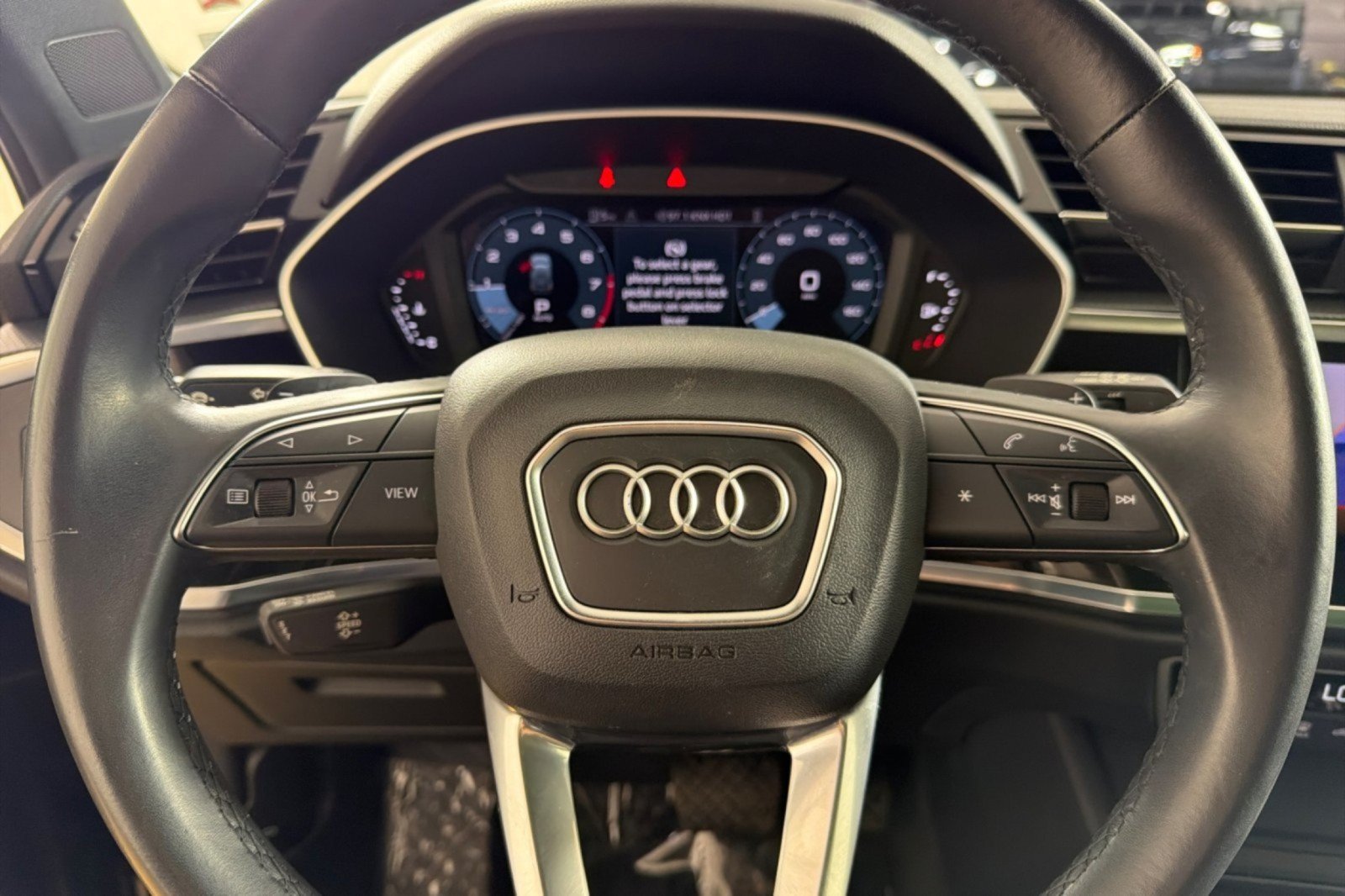 Used 2023 Audi Q3 2.0T Premium w/ Black Optic Sport Package AWD/4WD image 21