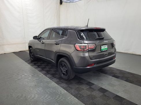 Used 2019 Jeep Compass Sport FWD image 5