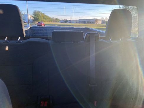 Used 2019 Chevrolet Silverado 1500 Custom Trail Boss w/ Custom Convenience Package image 6